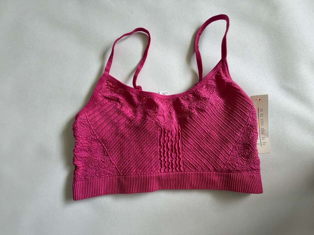 Colsie Pink Lace Bralette Size M Crochet Knit Boho Festival Beachy NWT